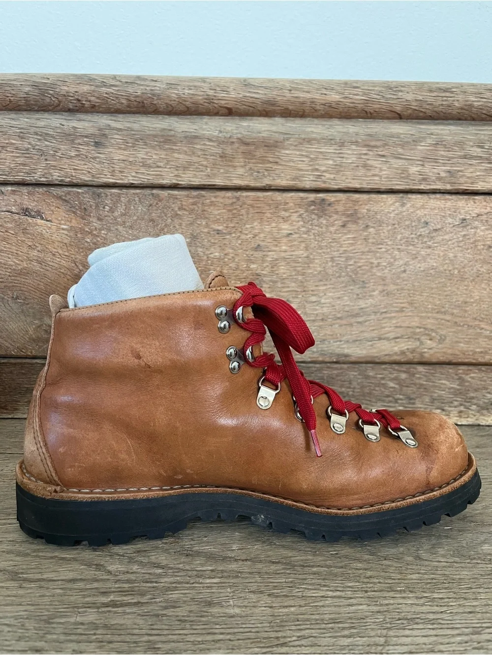 Danner lightly used